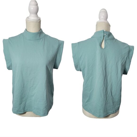 Emery rose NWT blouse - Picture 1 of 9